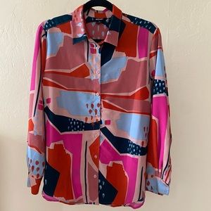Abstract colorful button up Monki top